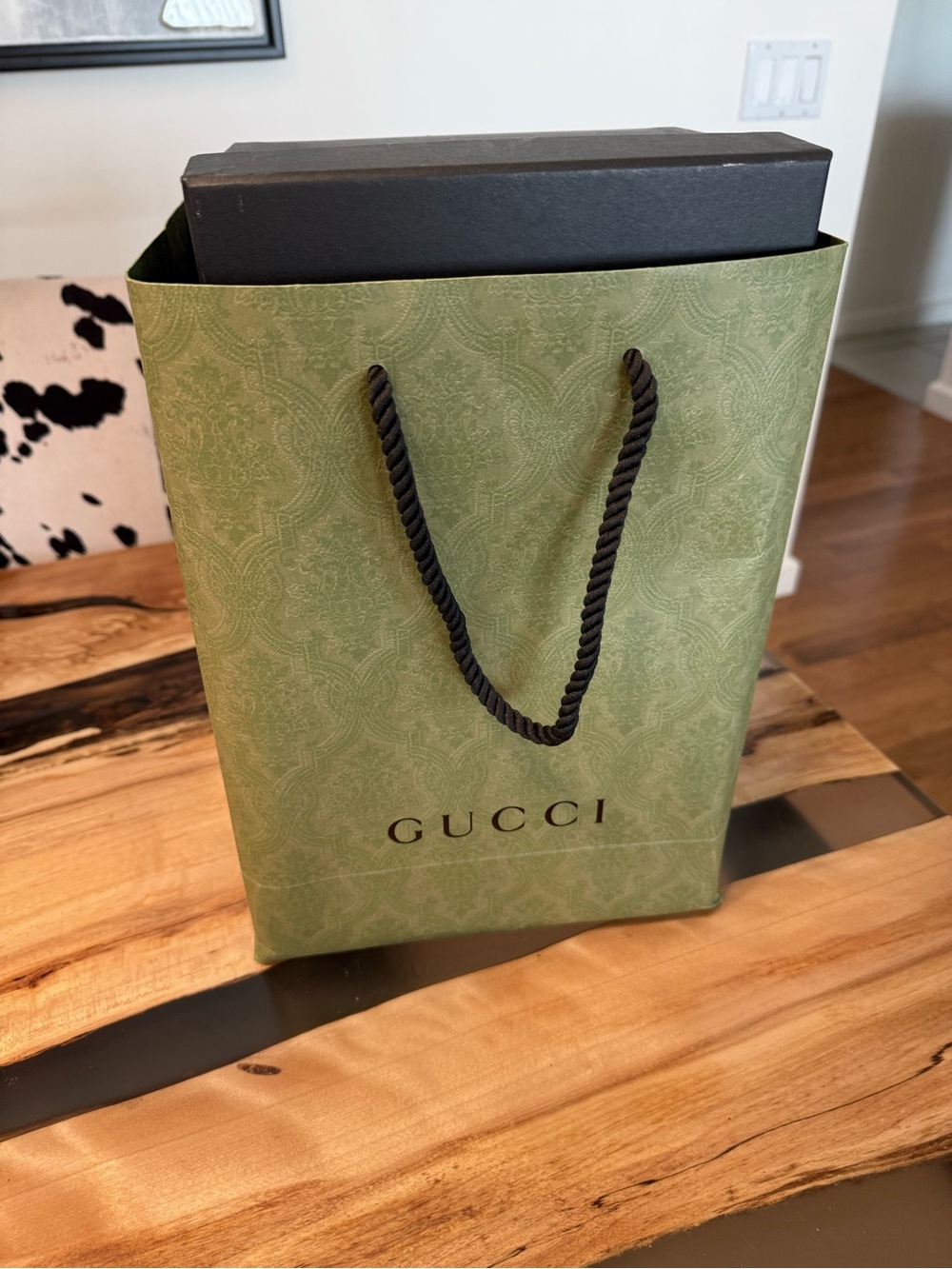 Gucci Green Paper Shopping Bag with Black Rope Handles
